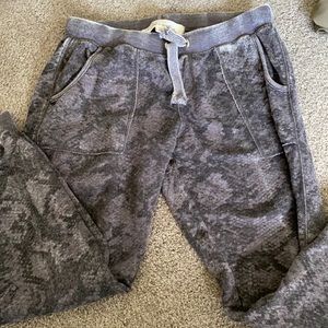 Vintage Havana snake sweats